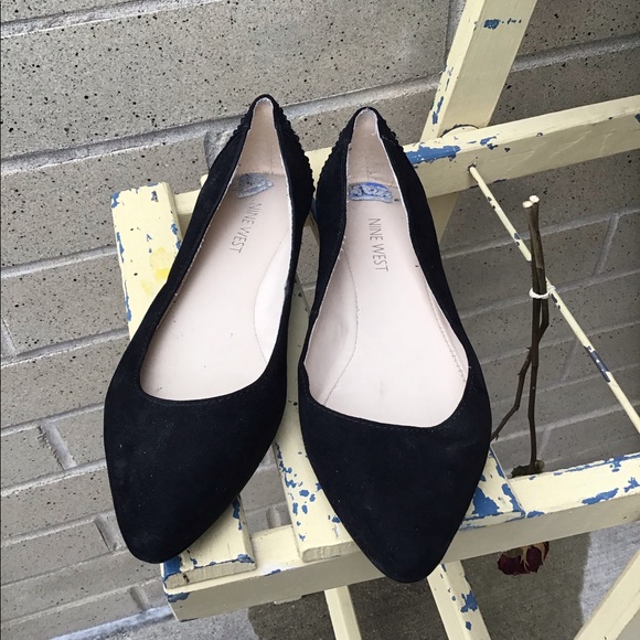 Black Nine West flats - Picture 2 of 4